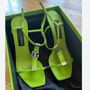 D&G heels worn a few times perfect condition size 38.5 /8.5 women’s